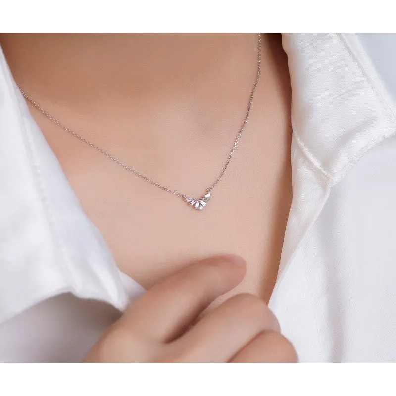 18K Gold 0.13ct Real Natural Diamond V-shaped Pendant Necklace
