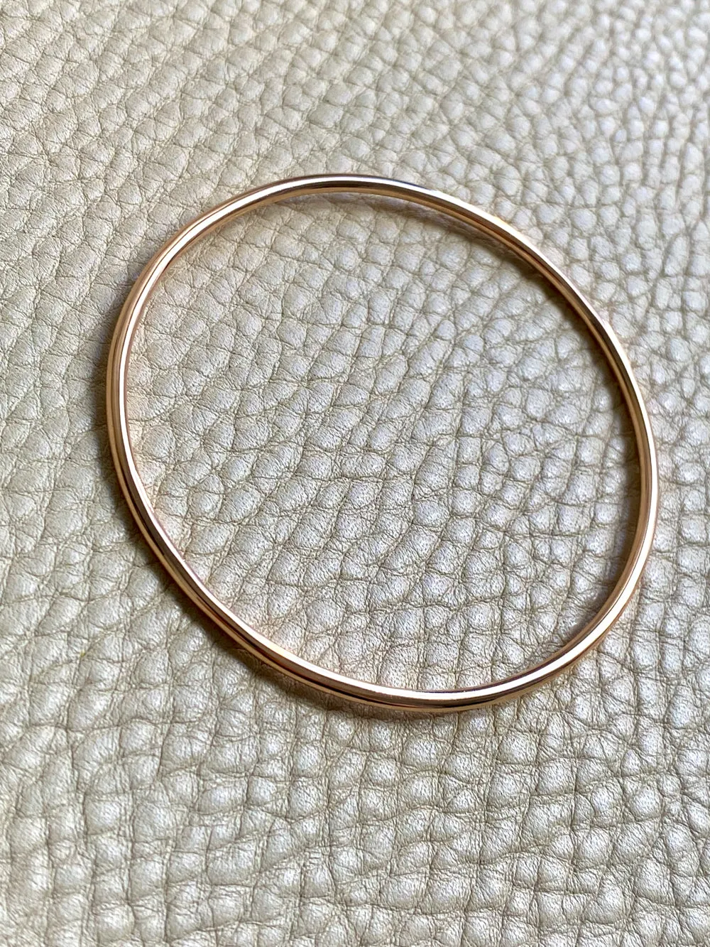 1955 Swedish Vintage 18k Gold Round Circular Solid Bangle - 7.9 inch interior circumference