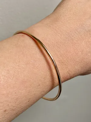 1955 Swedish Vintage 18k Gold Round Circular Solid Bangle - 7.9 inch interior circumference