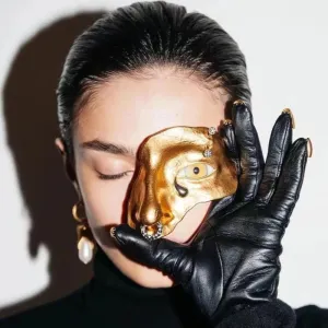 2024 New French Gold-Plated Face Brooch Vintage Fashion Suit Skirt Brooch Unisex Men's Women's Jewelry Accessories