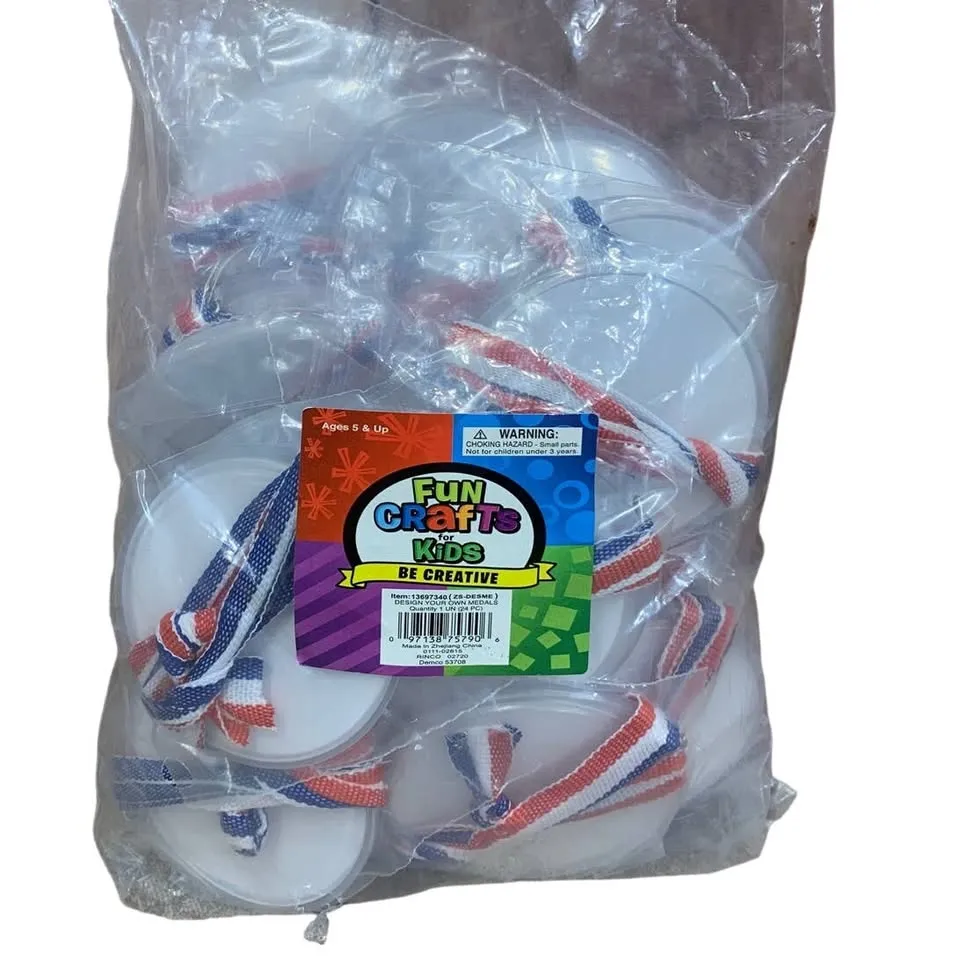 24 New Fun Crafts for Kids USA Fillable Plastic Circle Award Ribbon Necklaces