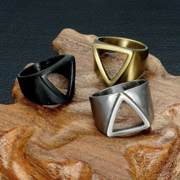 Ancient Triangle Ring