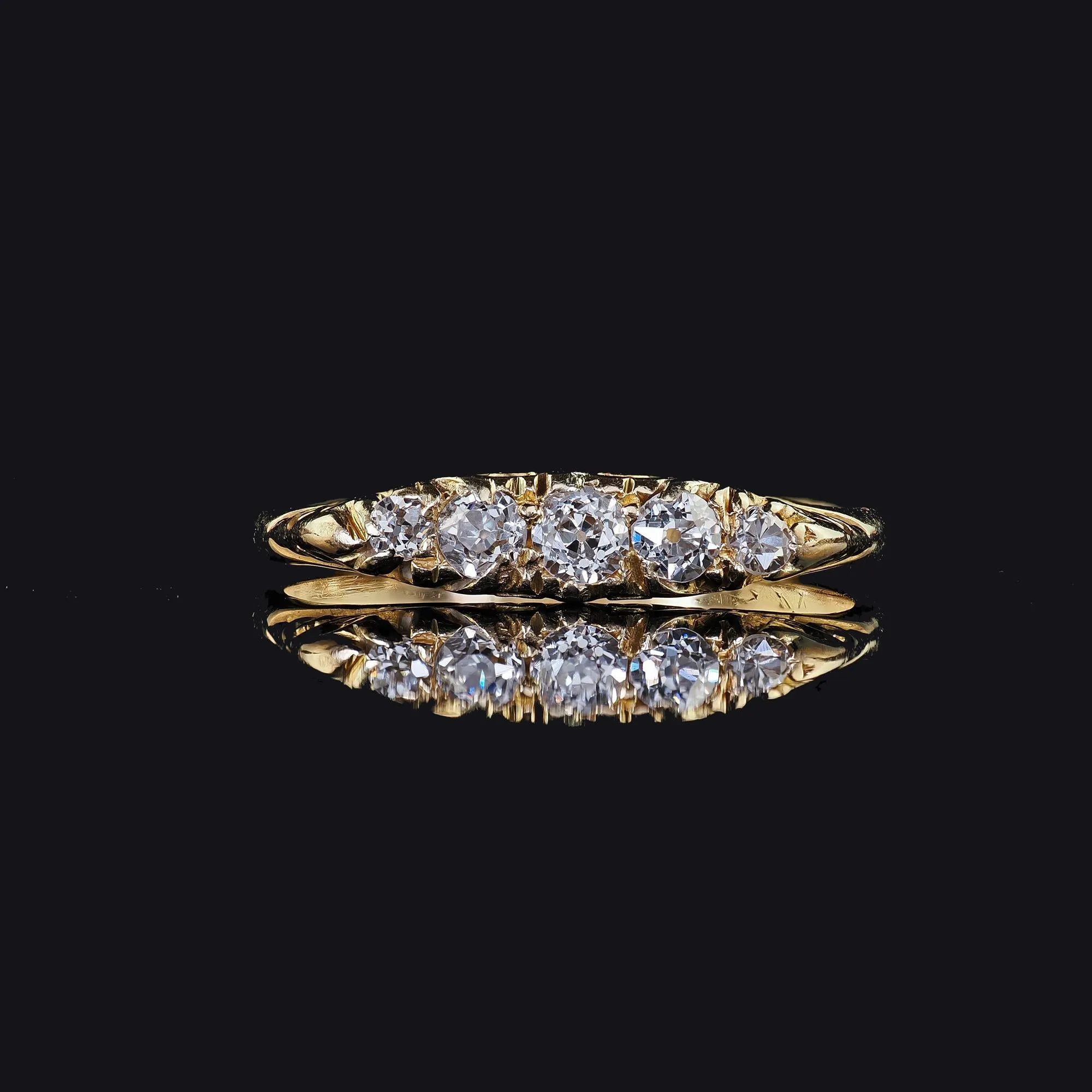 Antique Victorian 18K Yellow Gold Old European Cut Diamond Five Stone Band