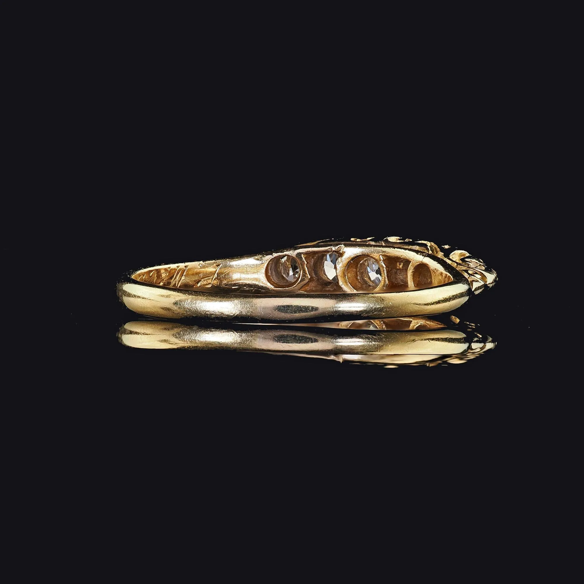 Antique Victorian 18K Yellow Gold Old European Cut Diamond Five Stone Band