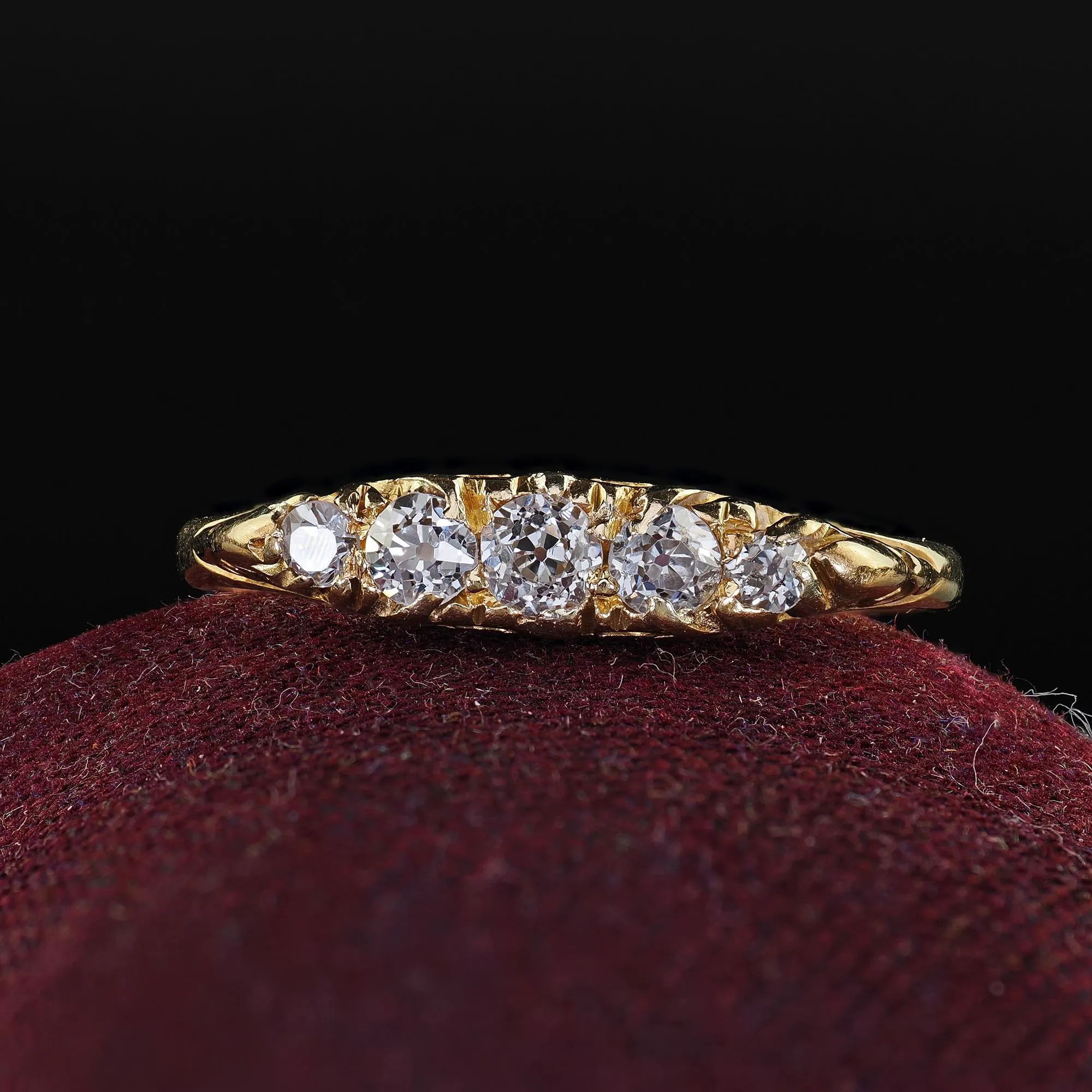 Antique Victorian 18K Yellow Gold Old European Cut Diamond Five Stone Band