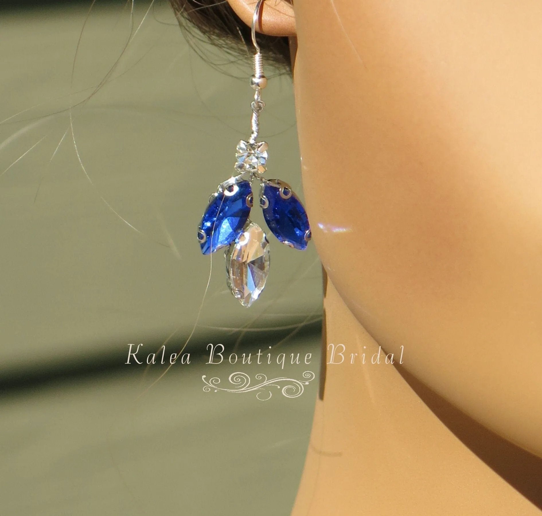 Blue Crystal Gem Hair Comb and Earrings 3 PC Set, Bridal Silver Wire Hairpin and Crystal Earrings, Wedding Rhinestone Flower Headpiece