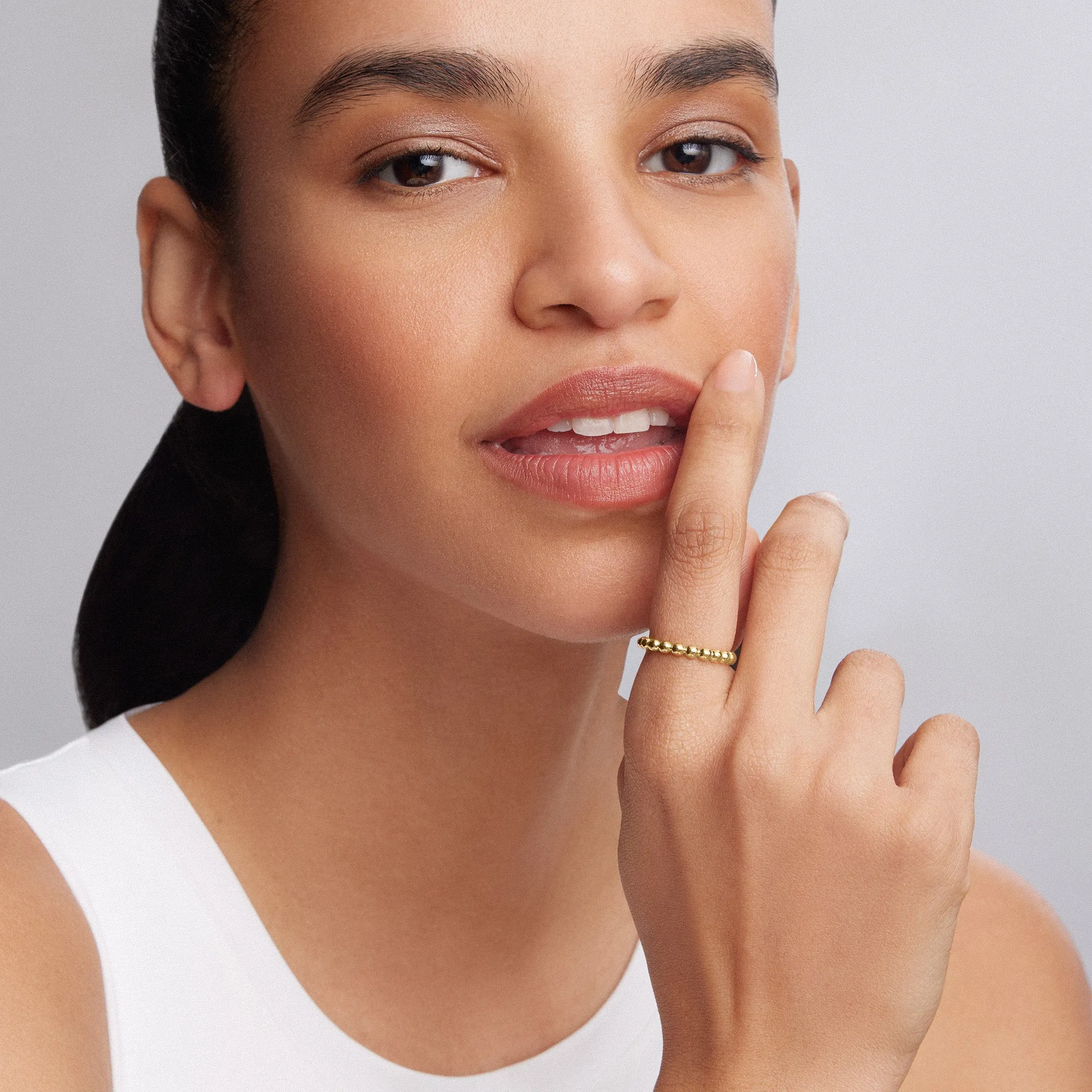 Caviar Gold 18K Gold Beaded Stacking Ring