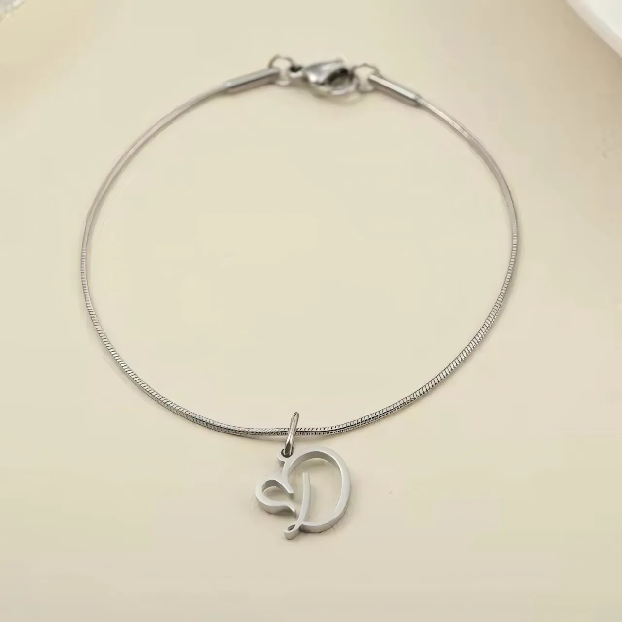 Dainty Cursive Heart Letter Initial Chain Bracelet