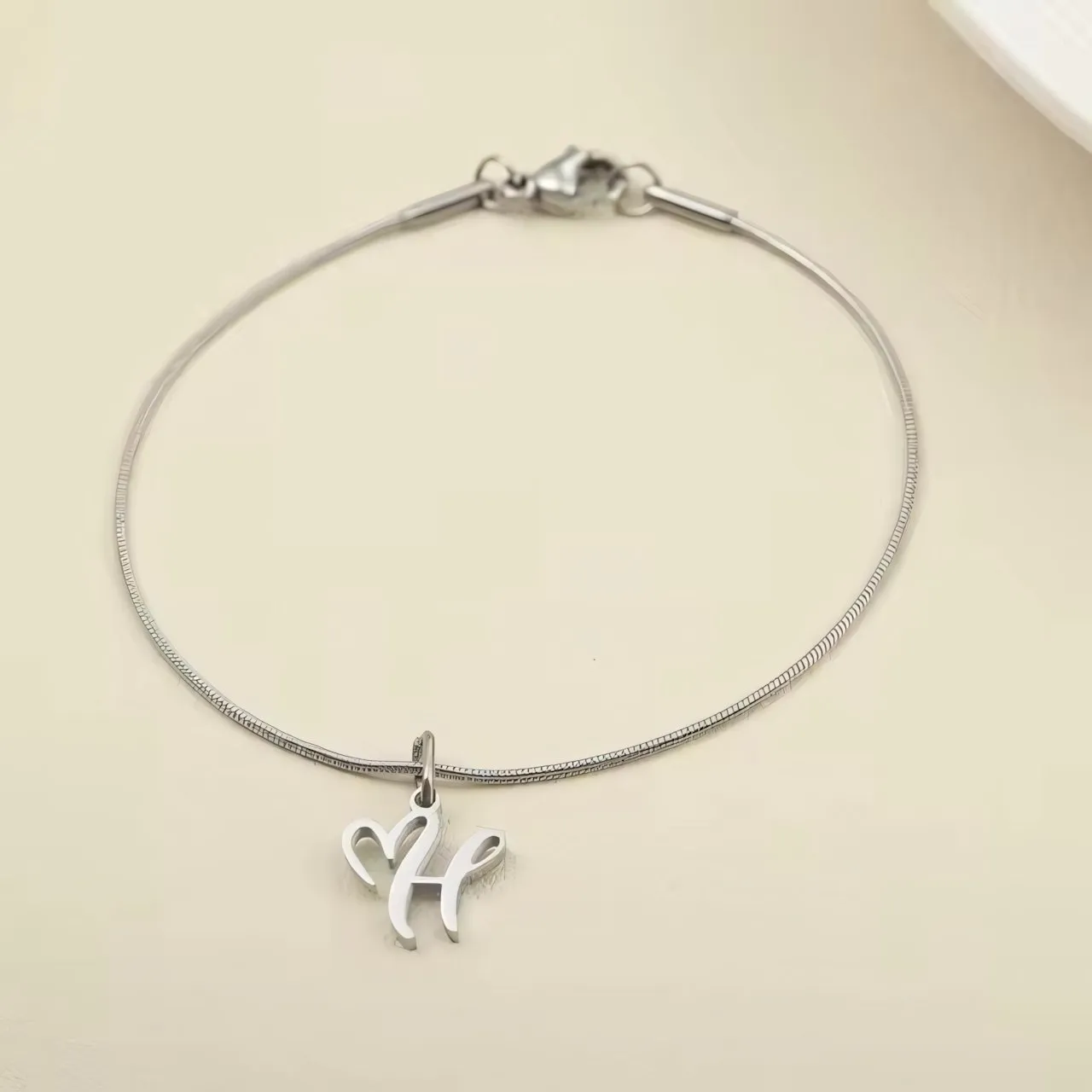 Dainty Cursive Heart Letter Initial Chain Bracelet