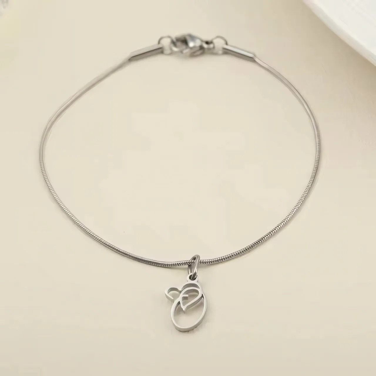Dainty Cursive Heart Letter Initial Chain Bracelet