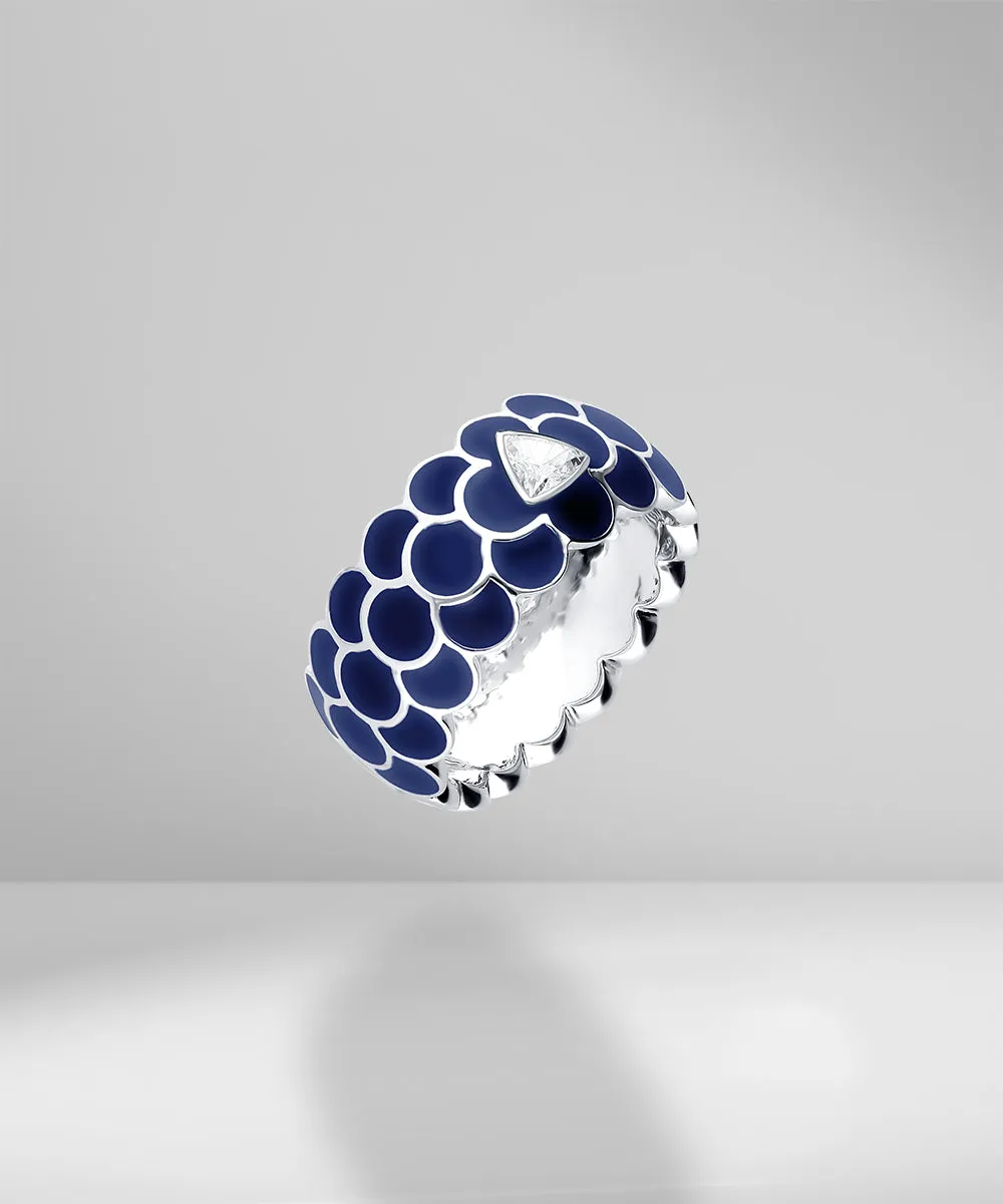 Design Enamel Rings with Trillion Diamonds