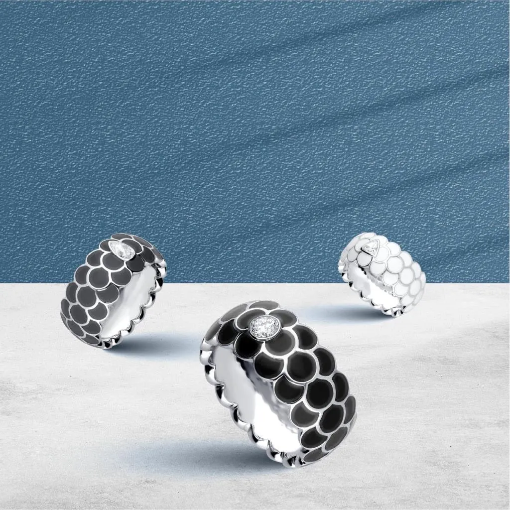 Design Enamel Rings with Trillion Diamonds