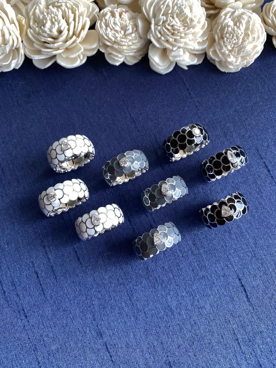 Design Enamel Rings with Trillion Diamonds
