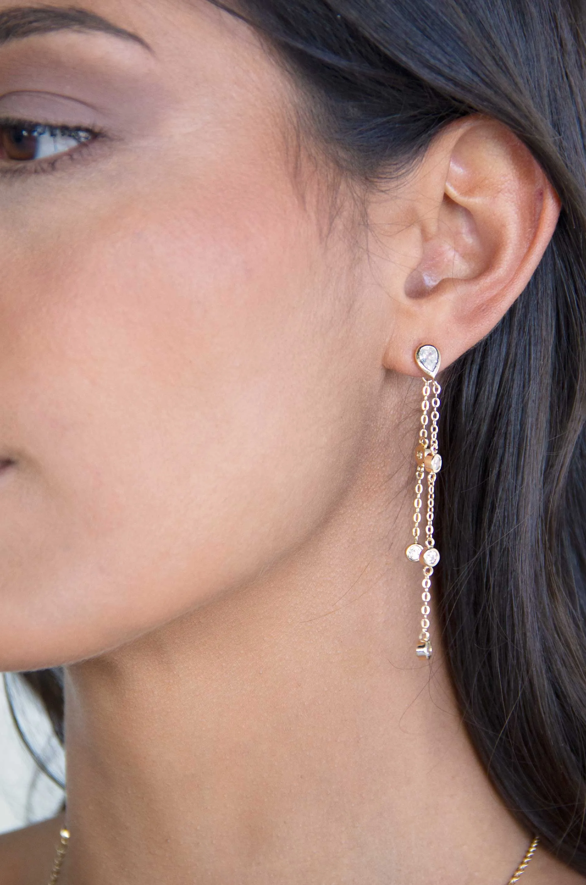 Dripping Chain Dangle Earrings