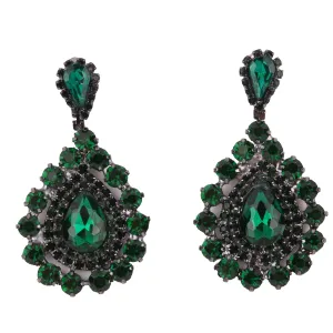 Elegant Minimalist Glass Stone Earrings for Bridal Glamour