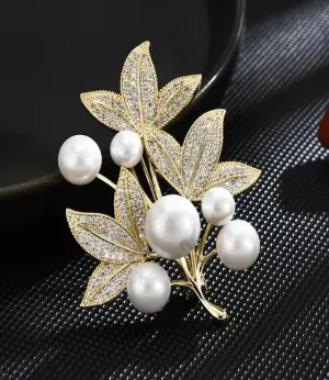 Fashion Pearl Leaf Rhinestone Brooches For Women Elegant Metal Fixed Clothing Pins Daily Jewelry Accessories