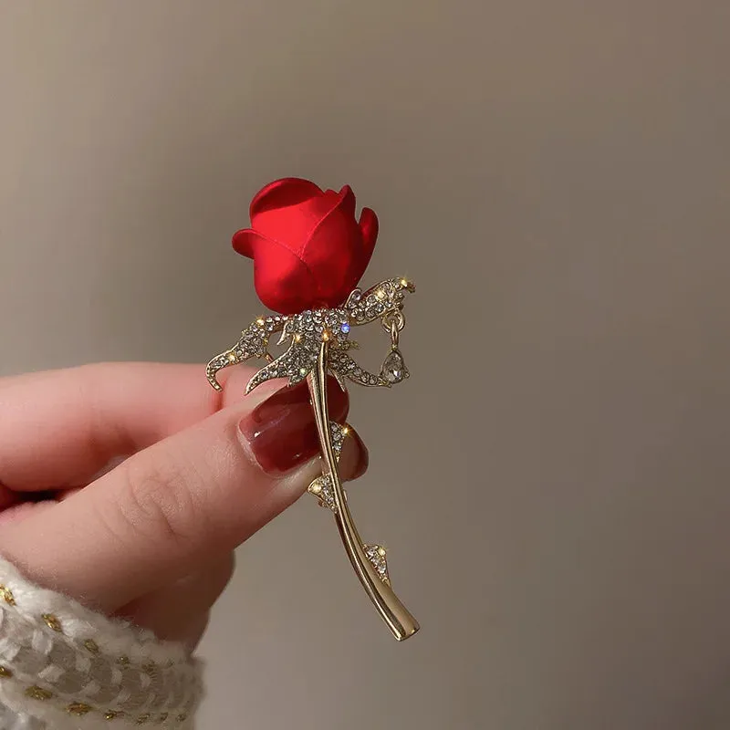 Fashion Pearl Leaf Rhinestone Brooches For Women Elegant Metal Fixed Clothing Pins Daily Jewelry Accessories