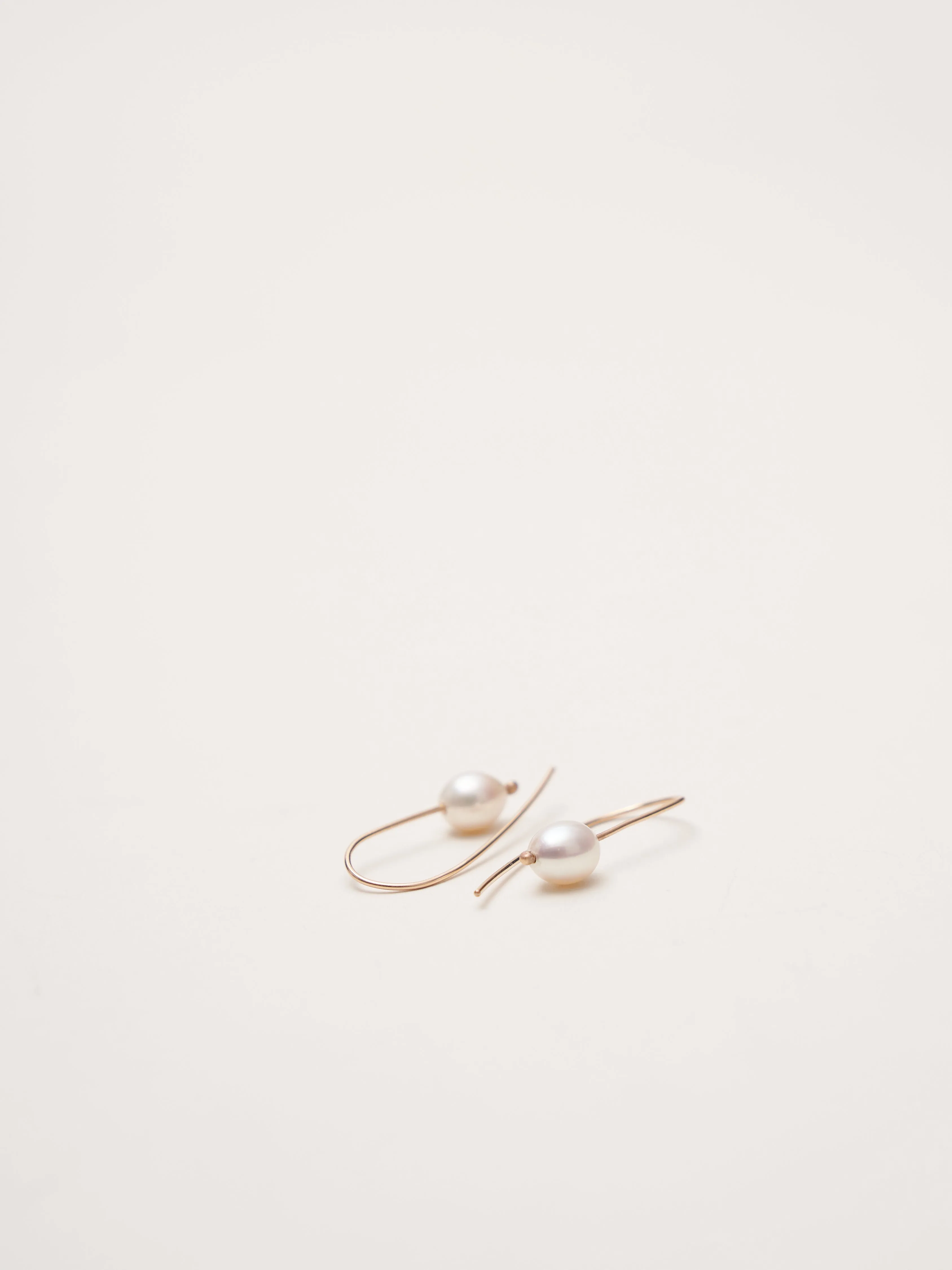 freshwater mini pearl earrings