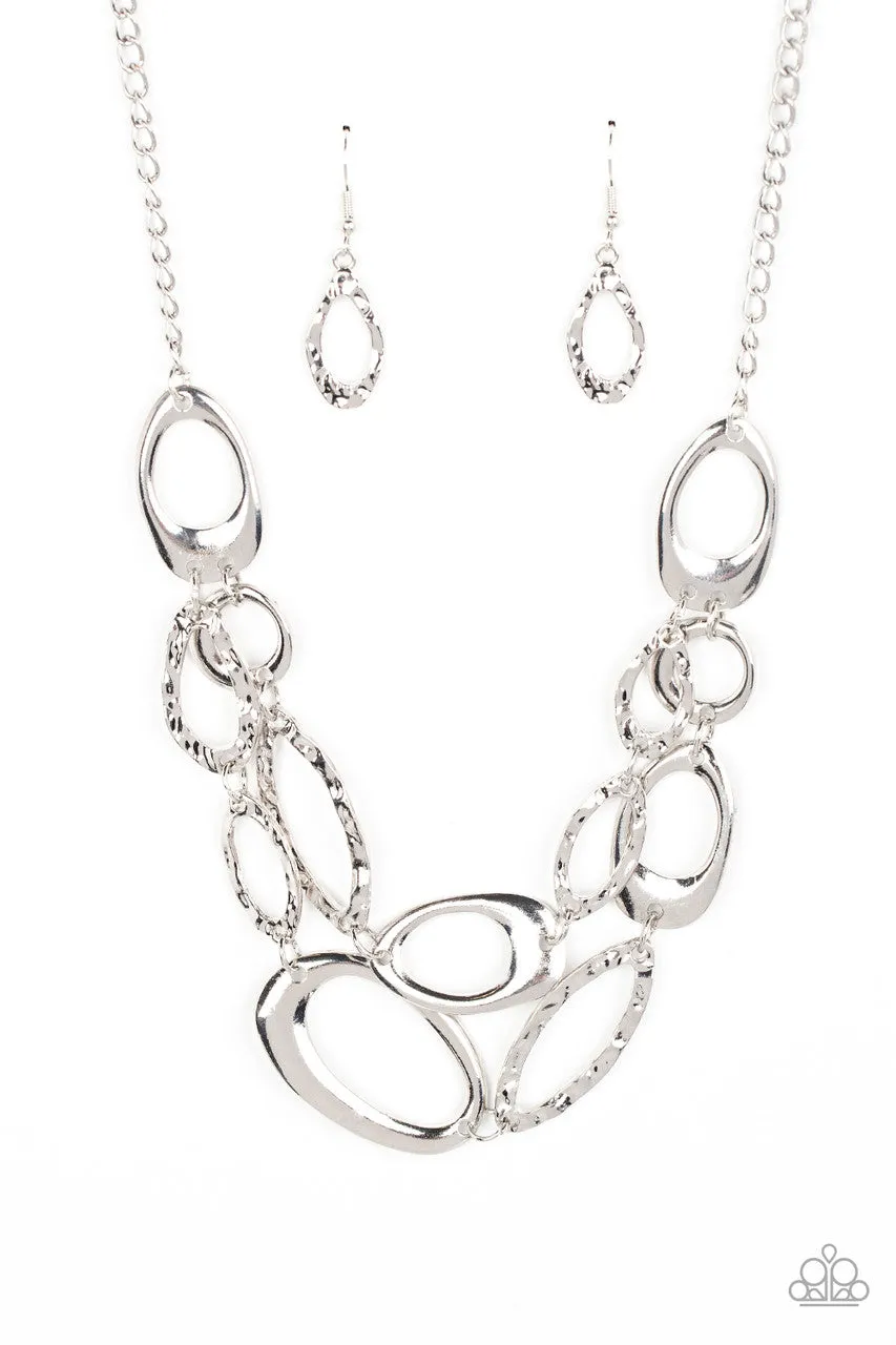 Game OVAL - Silver - Hammered Paparazzi Short Necklace