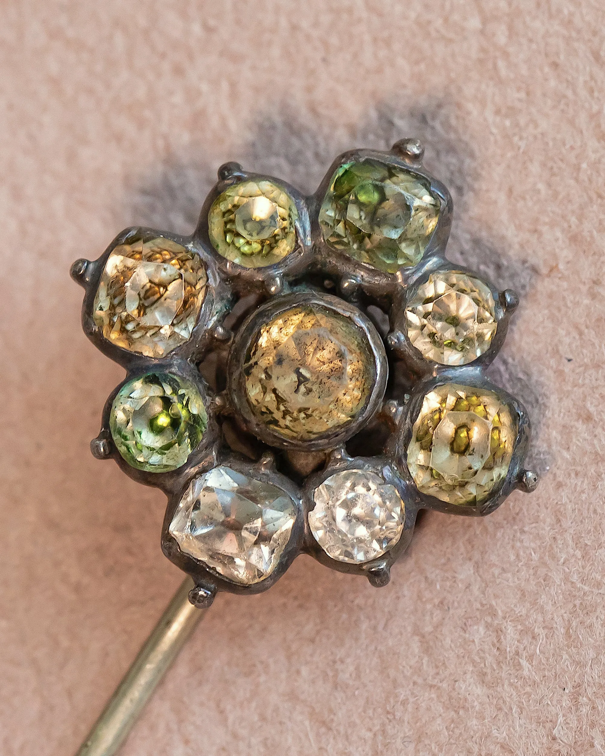 Georgian 2.71 CTW Crystal Quartz Black Dot Foiled Floral Cluster Stick Pin