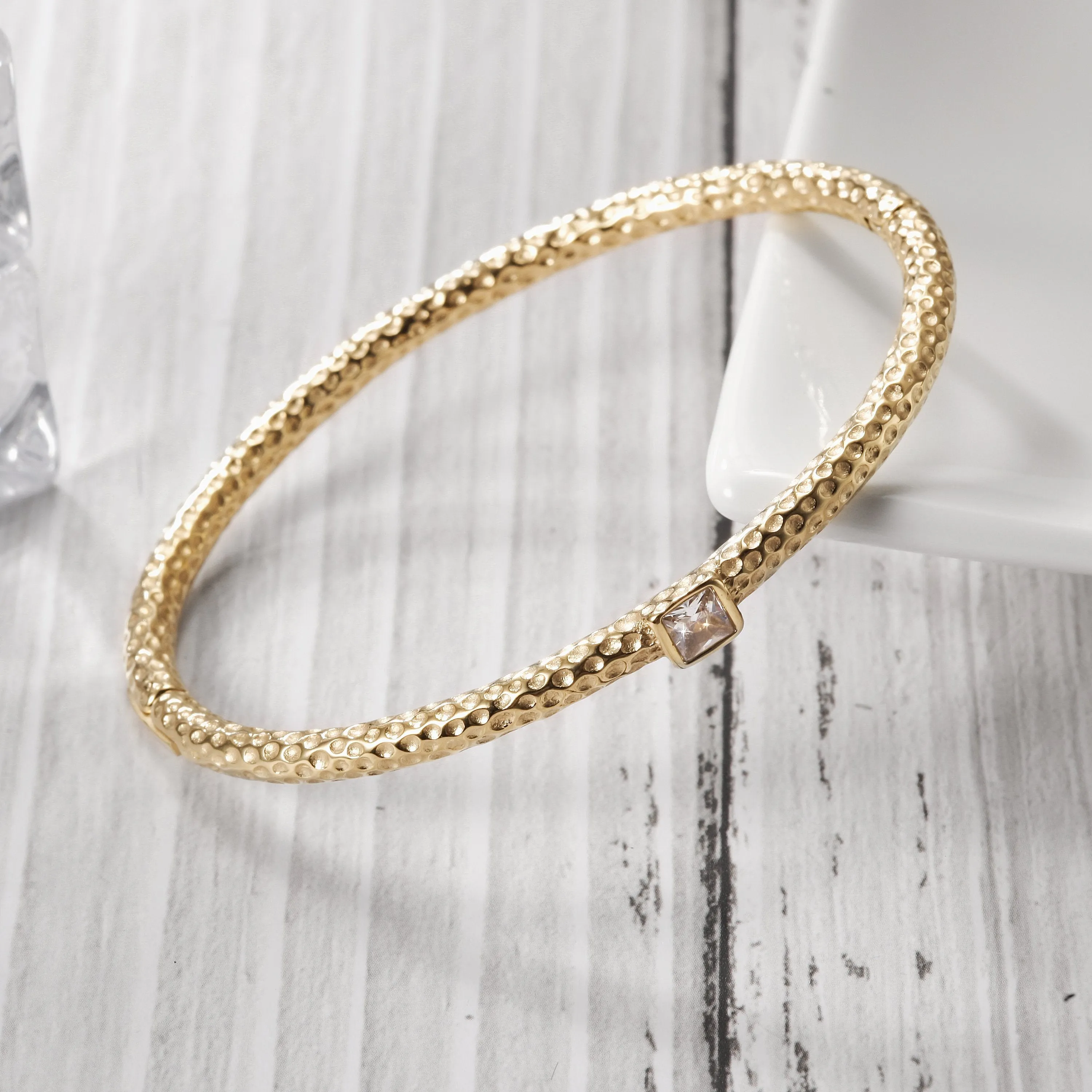 Gold Hammered Stacking Bangle Bracelet - Non-Toxic & Hypoallergenic