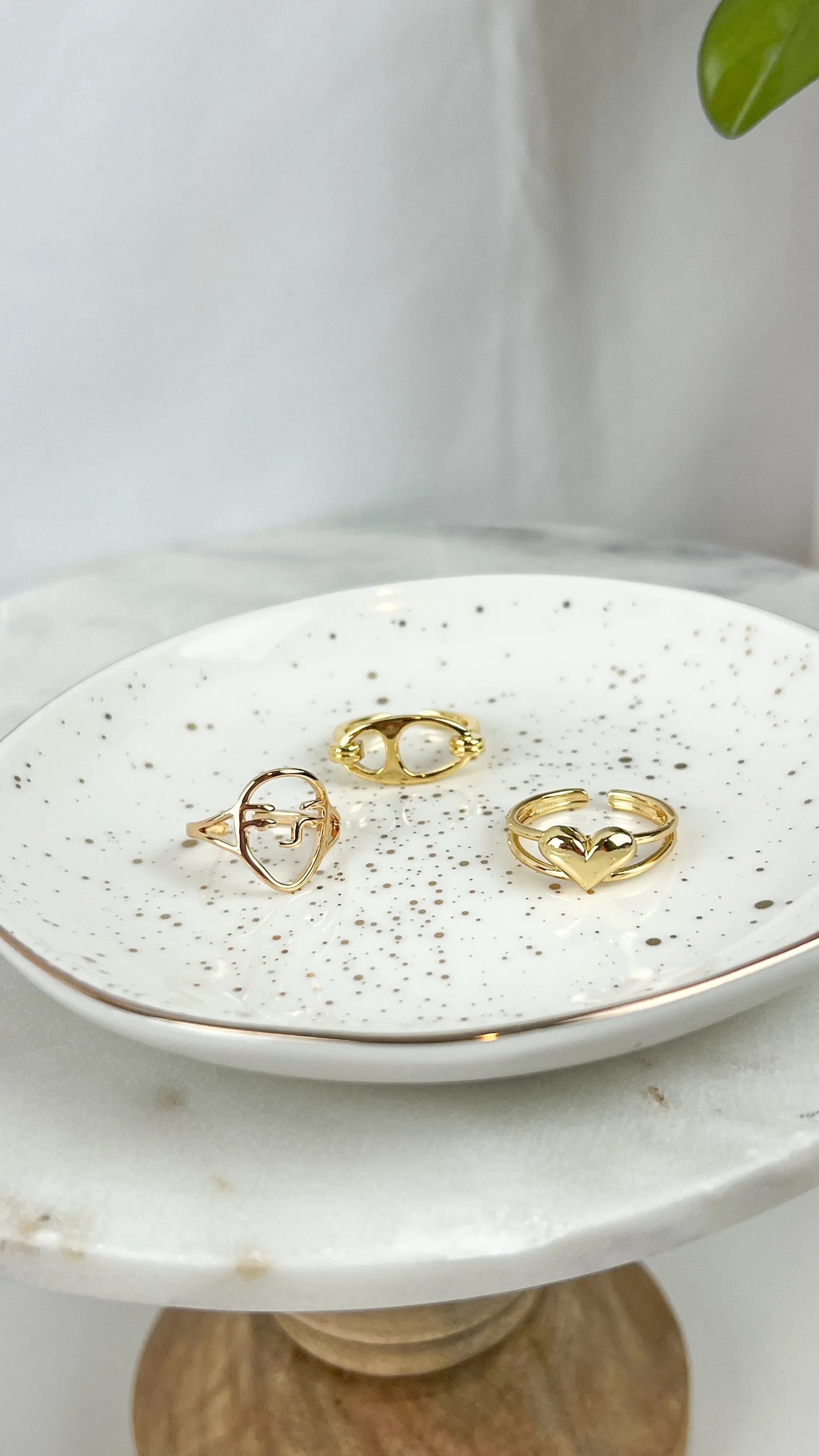 Gold Rings 1.0