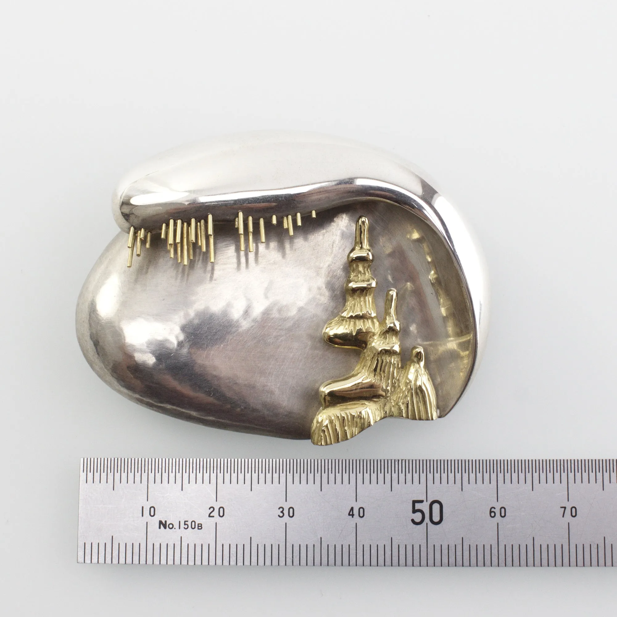 'GOLDEN CAVE' handmade sterling silver & 750 (18kt) yellow gold brooch, stalagmites & stalactites