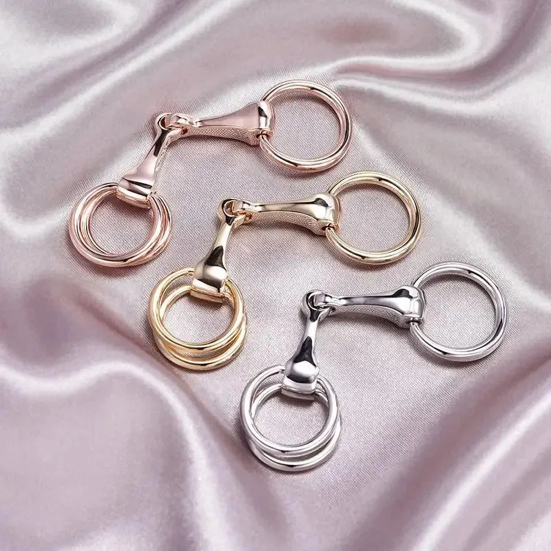 Hot Women Shawl Ring Clip Scarves Fastener Crystal Silk Scarf Buckle Holder Brooch Wedding Fashion Jewelry Female Classic Gift
