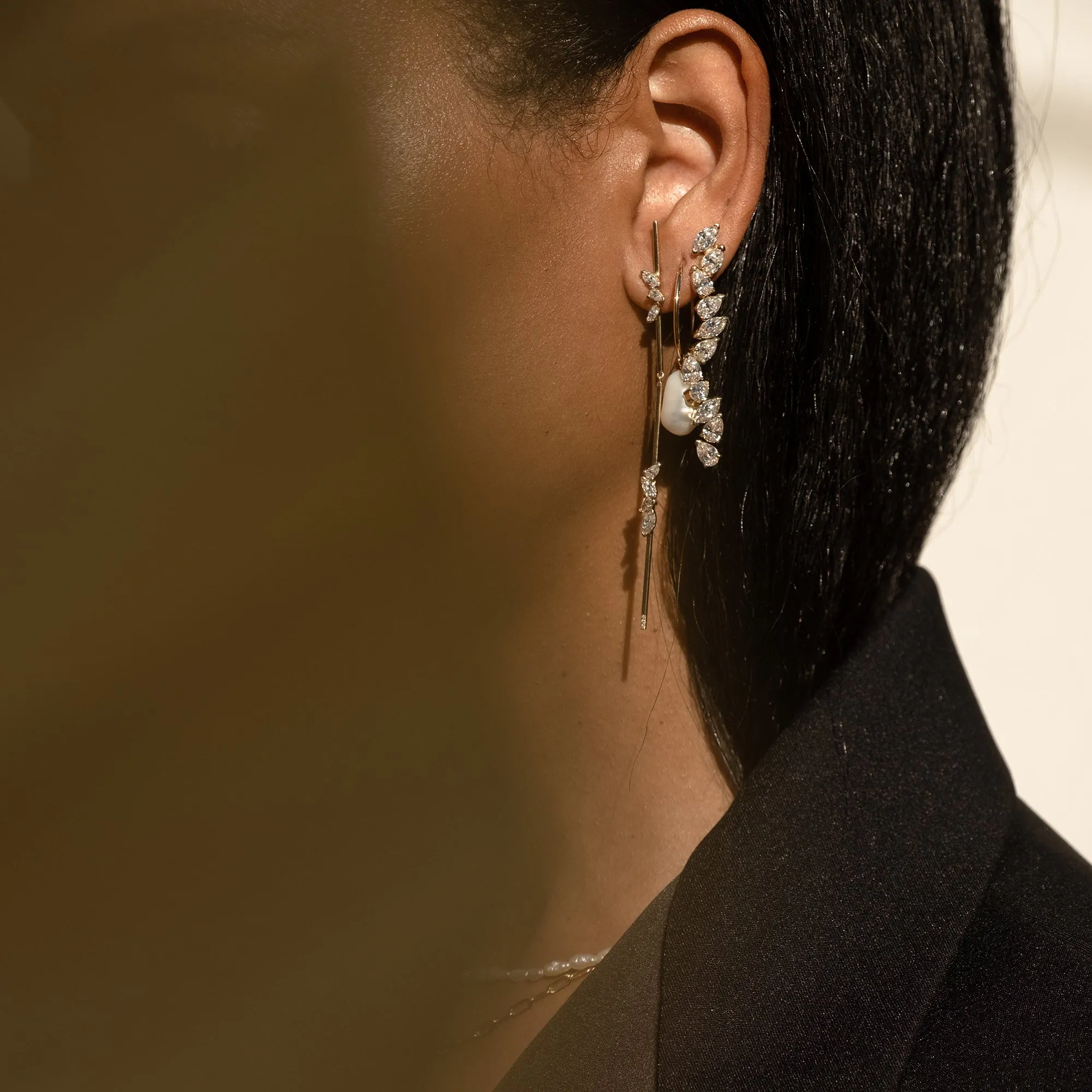 Jointed Linear Earrings with Diamonds Plus