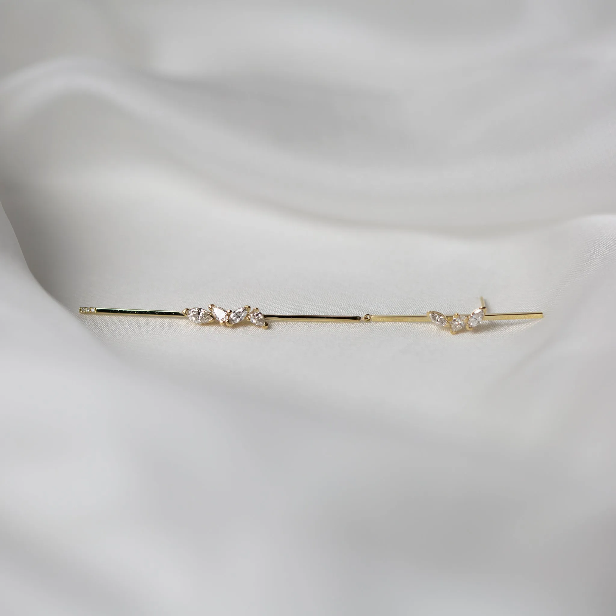 Jointed Linear Earrings with Diamonds Plus