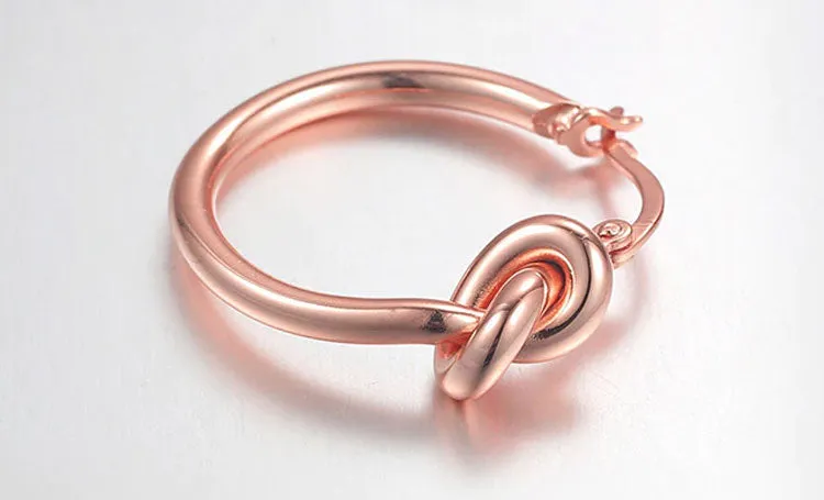 KNOT SORRY HOOP EARRINGS