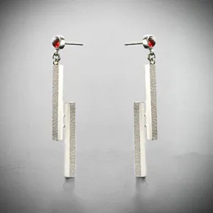 Linear hanging silver earrings
