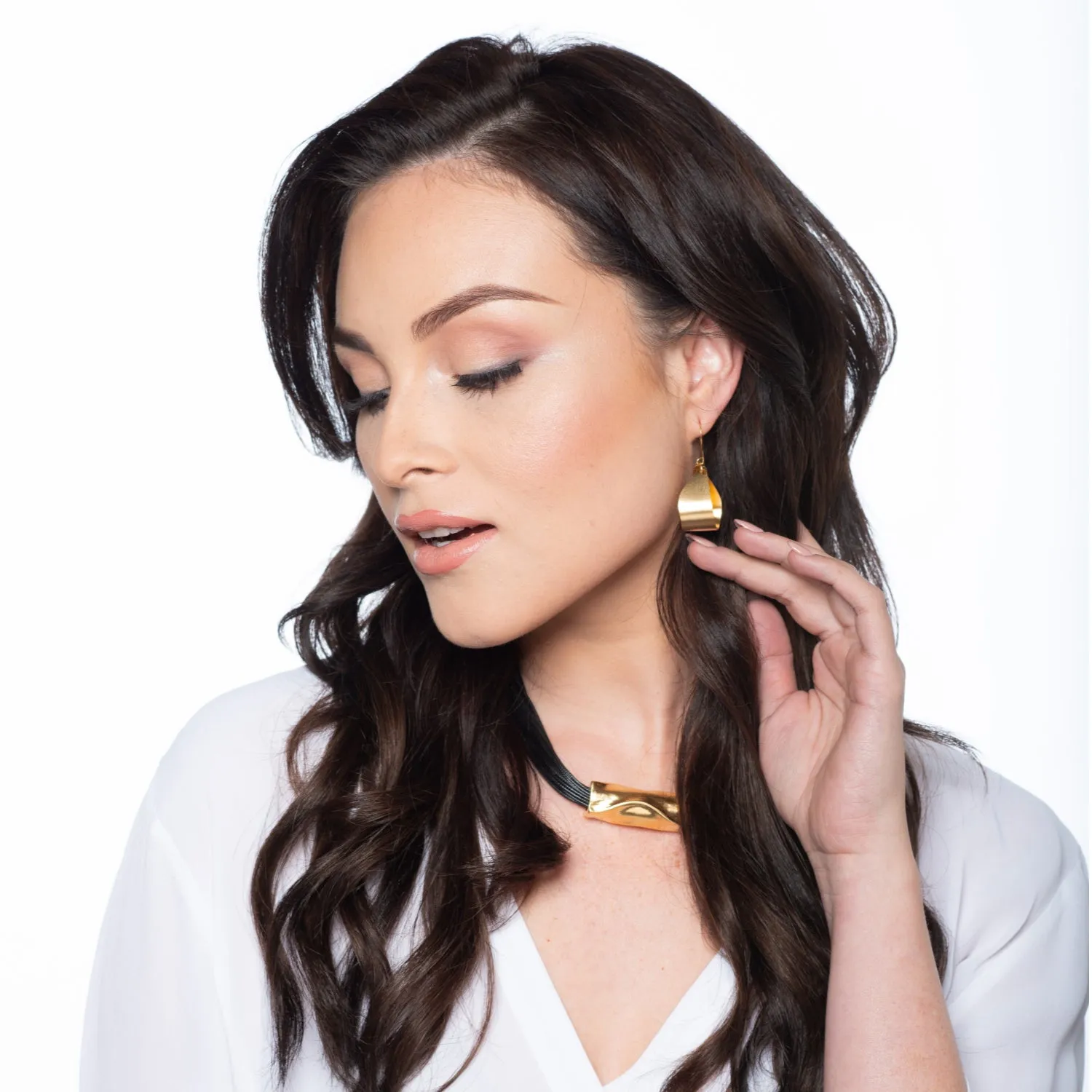 Luna - 24K gold teardrop shaped earrings