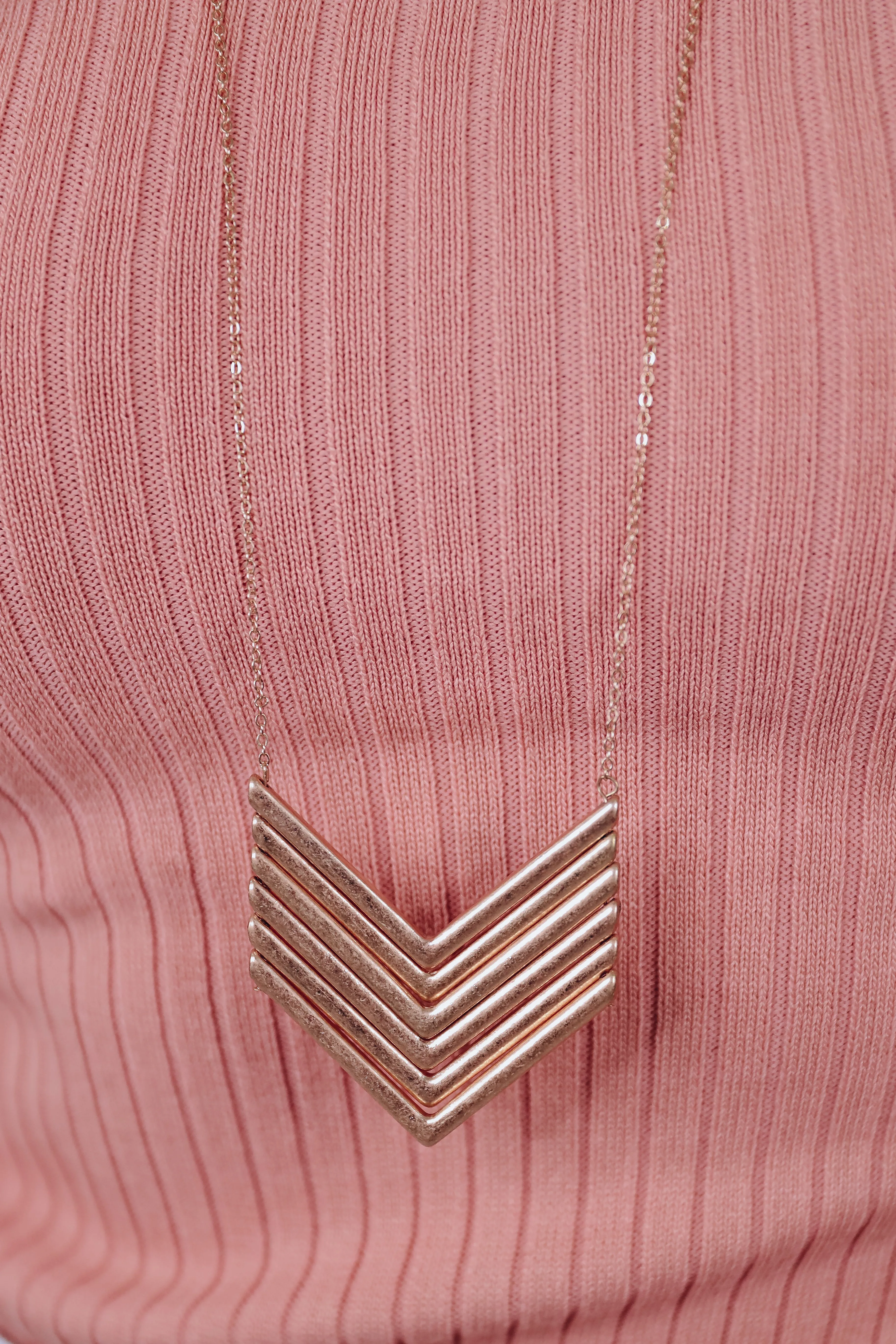 Medal Arrow Long Pendant Necklace - Gold