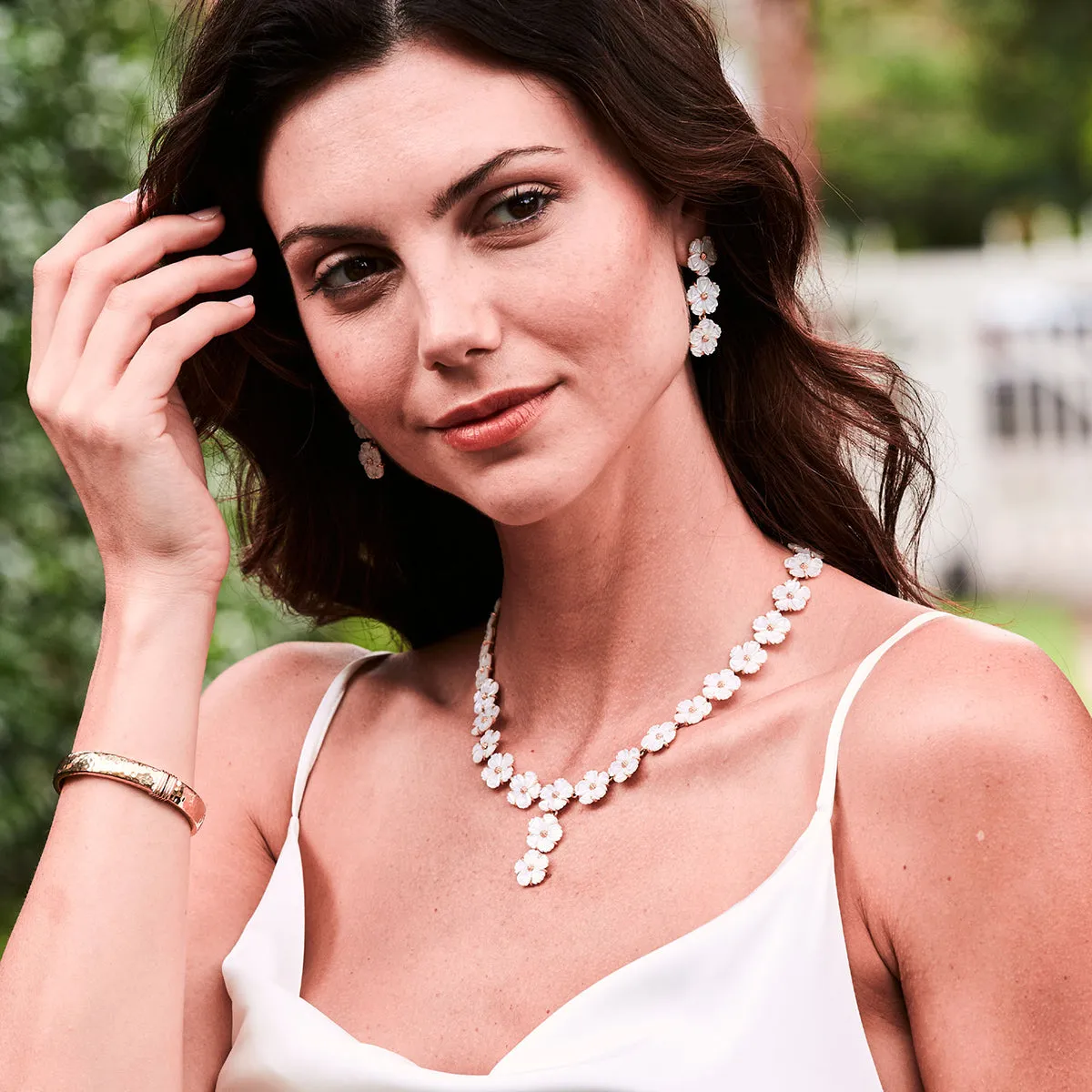 Mermaid Garden Petite Linear Earrings - MOP