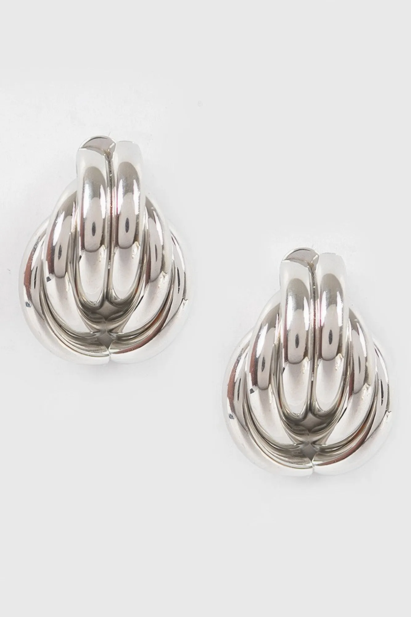 Metal Stud Earring