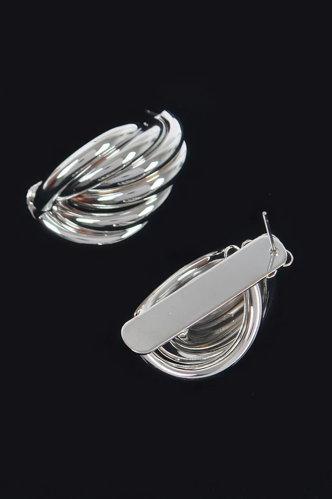 Metal Stud Earring