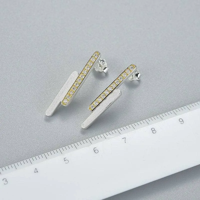 Minimalist Parallel Lines Stud Earrings