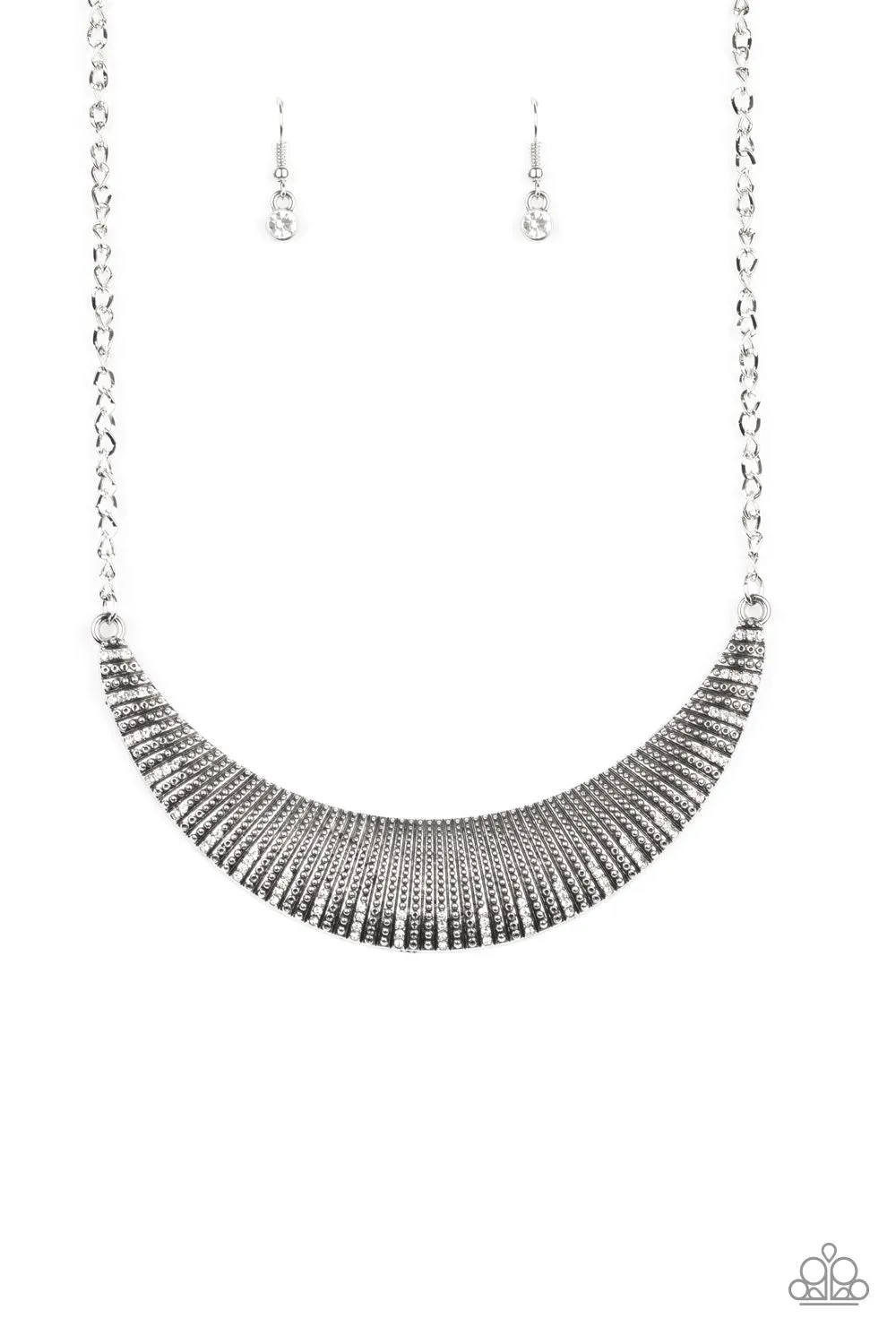 Paparazzi Modern Day Moonshine Necklace White