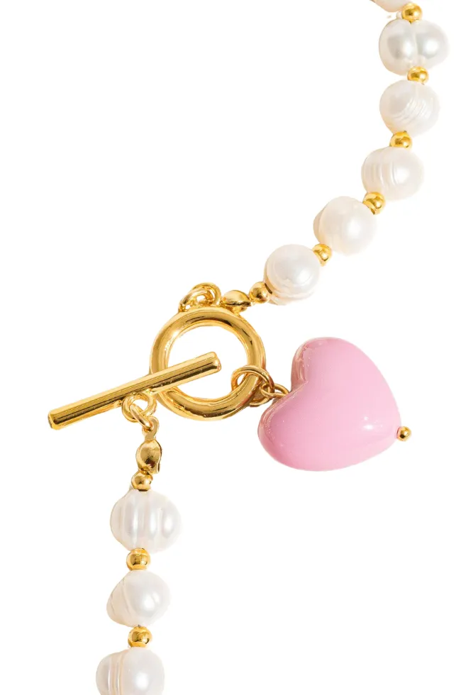 Pearl Toggle Chunky Heart Necklace