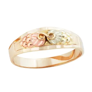 Petite Foliage II - Black Hills Gold Ladies Ring