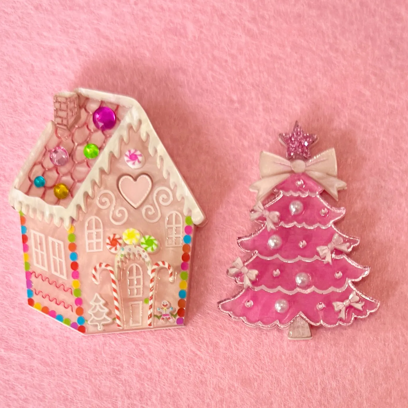 Pink Gingerbread house - Brooch