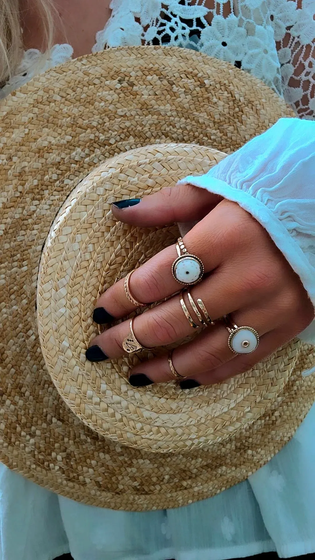 Puka Pimpin Ring White With Gold Center #1