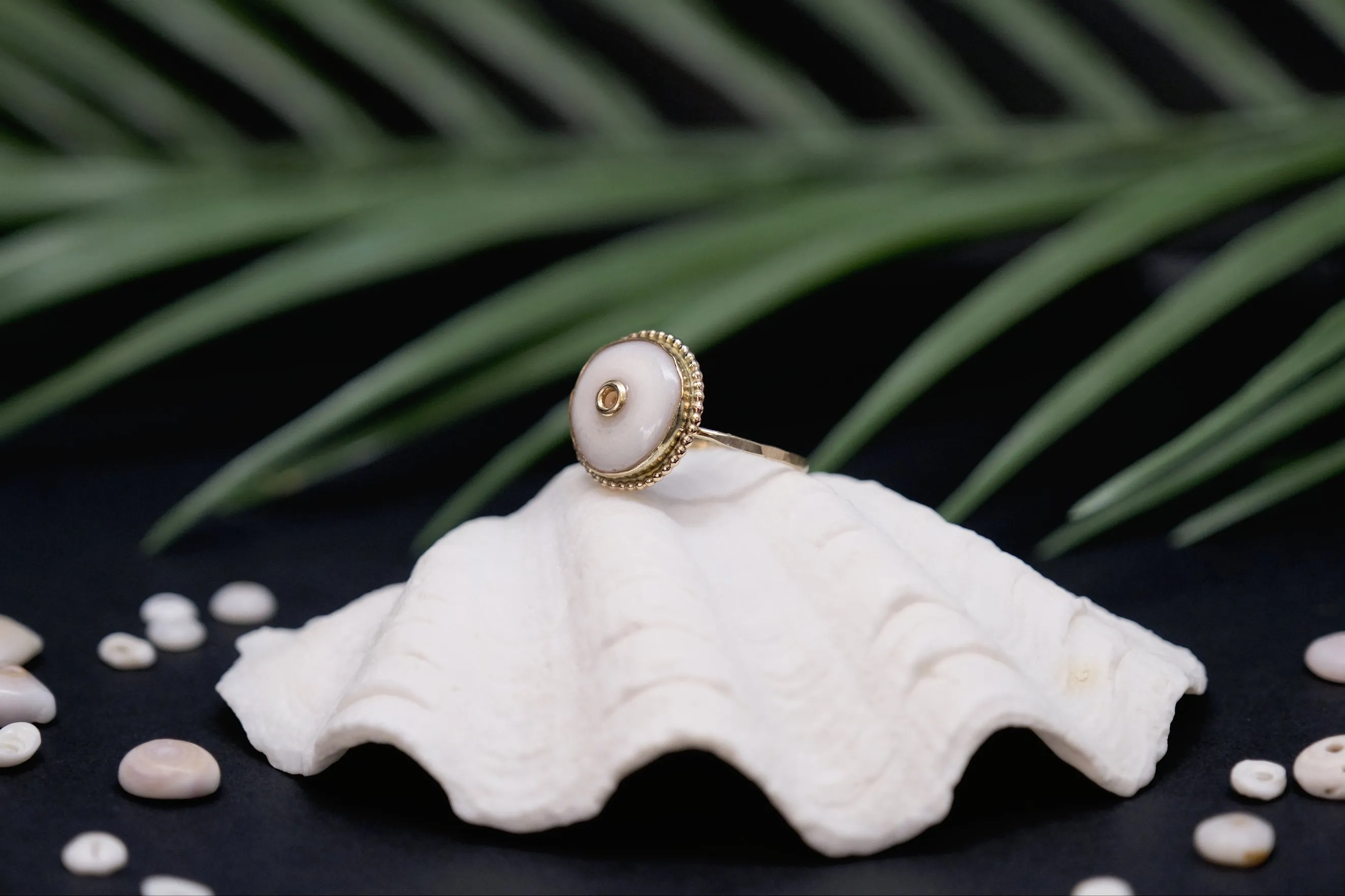Puka Pimpin Ring White With Gold Center #1