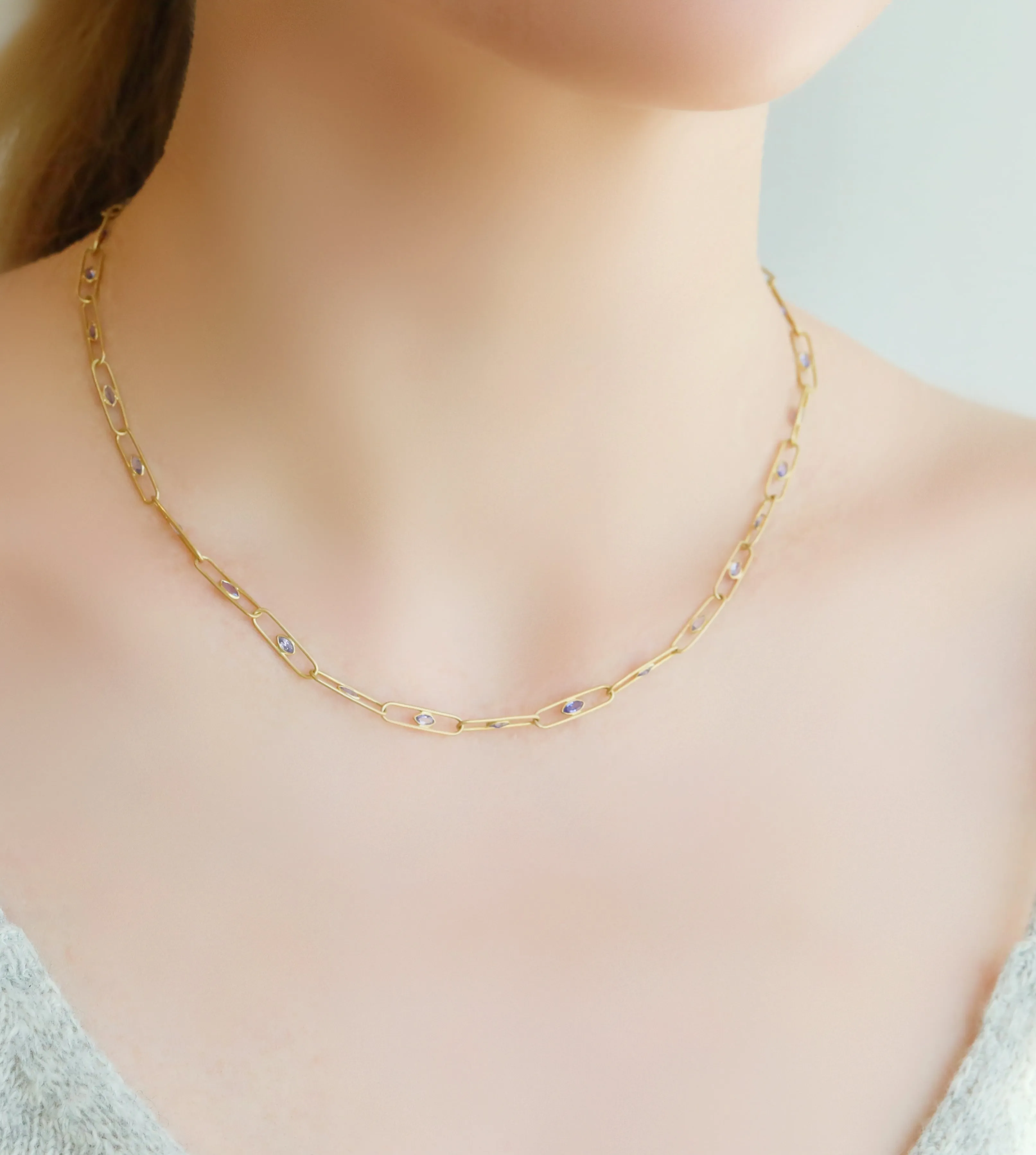 "Gemclip" Necklace with Tanzanite Marquise Details