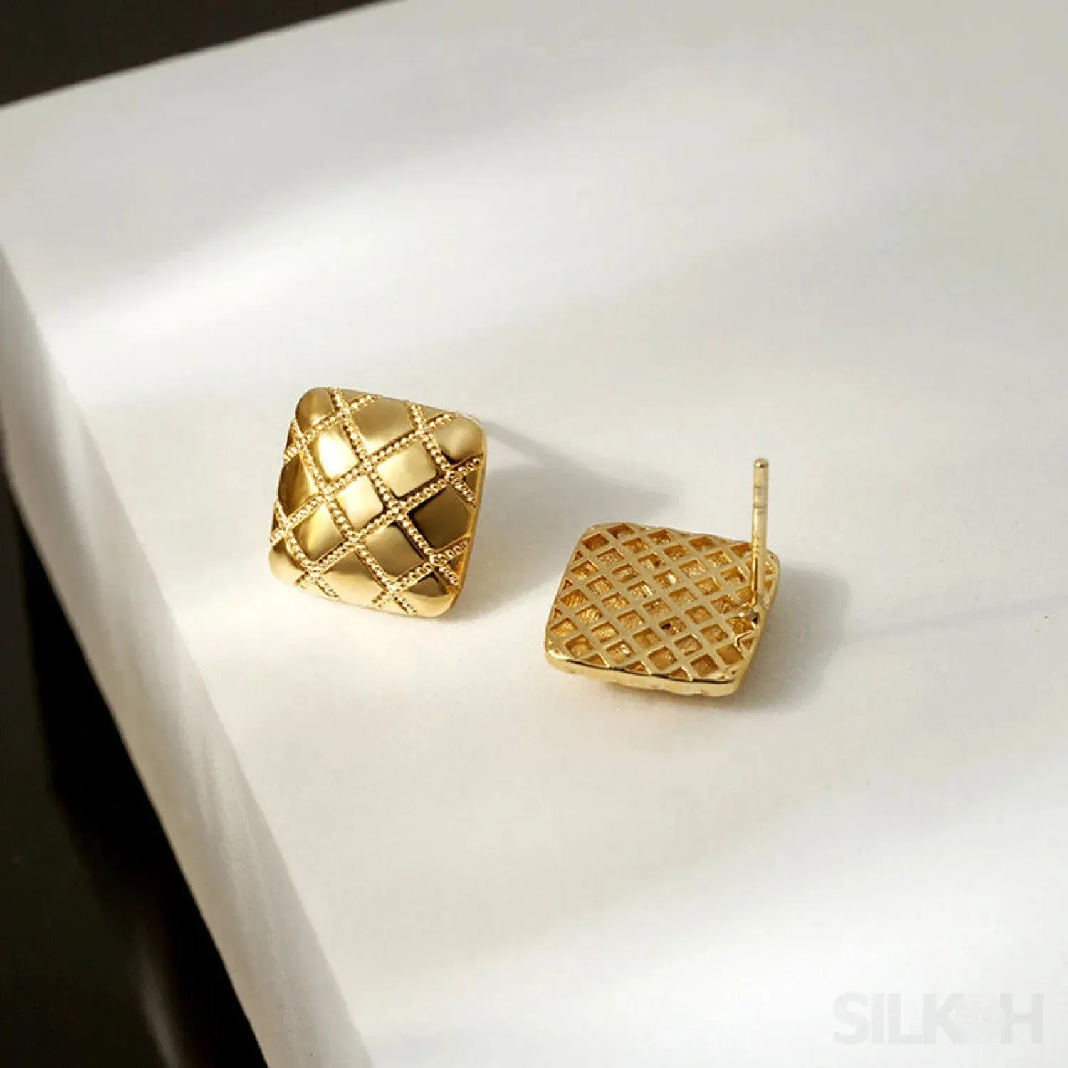 Rhombus Sterling Silver Pattern Stud Earrings Dia