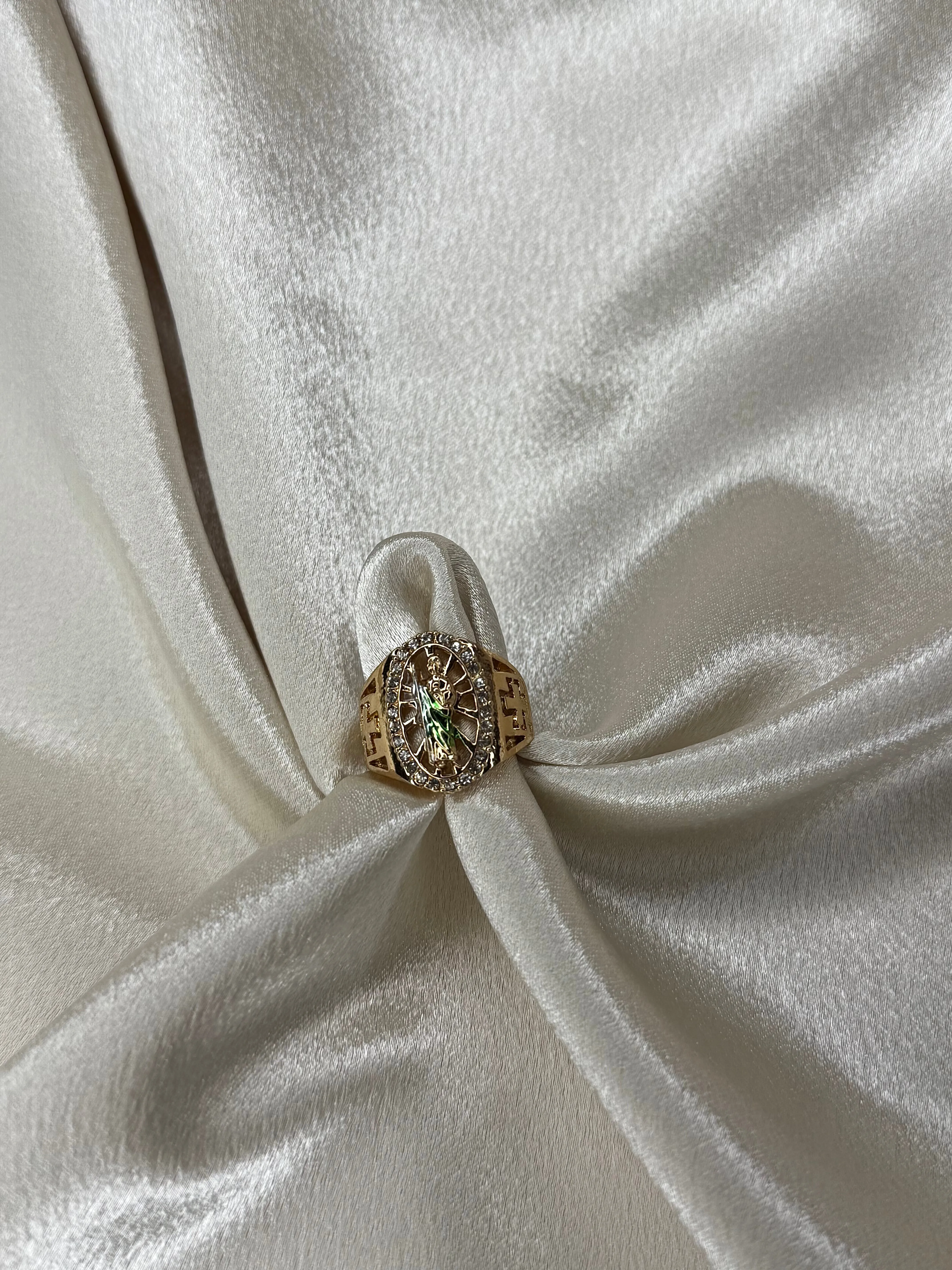 San Judas Ring With Diamons