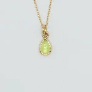 Sedona Pear Shape Peridot Pendant in 20K Peach Gold