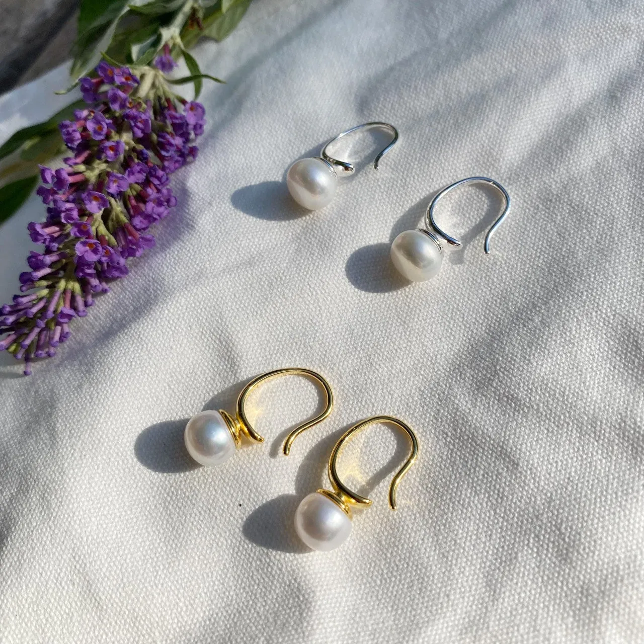 [Silver 925] Minimalist Freshwater Pearl Hook Drop Earrings