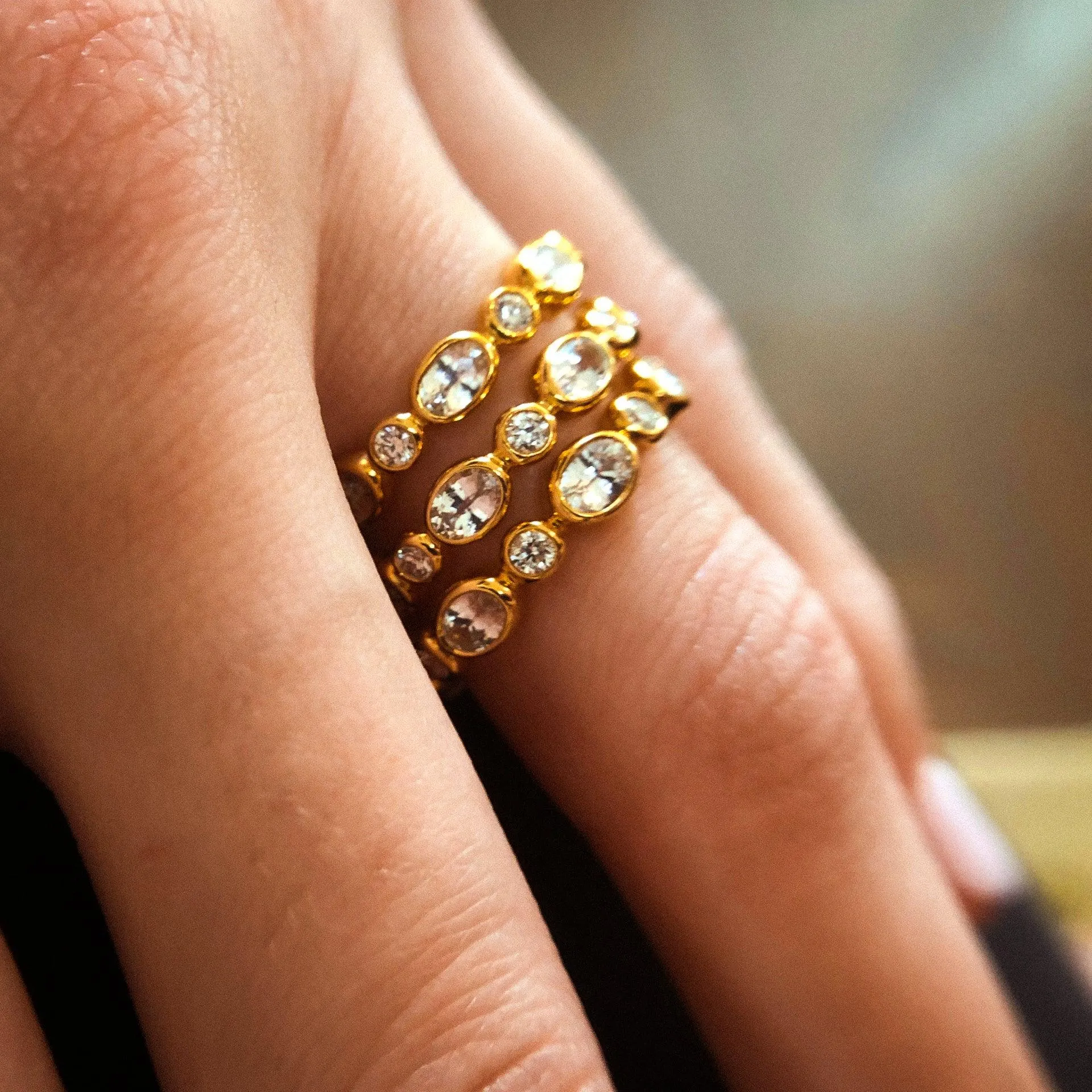 Stacking Motif Band in White Sapphire and Diamond